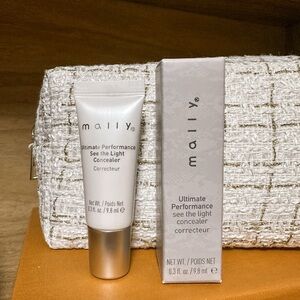Mally ultimate performance see the light concealer